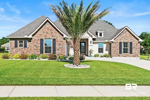 10055 Chipper Ln, Foley, AL 36535