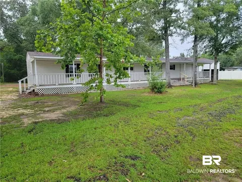 15296 Celeste Rd, Chunchula, AL 36521