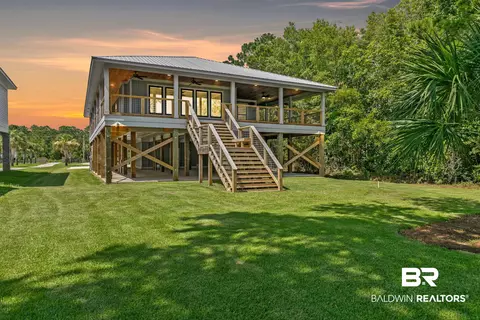 10507 County Road 1, Fairhope, AL 36532