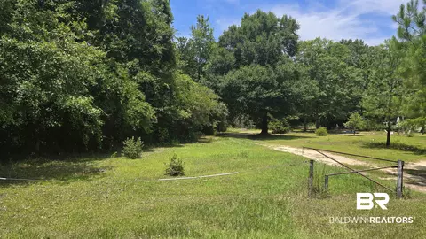 12287 Tall Pine Rd, Bay Minette, AL 36507