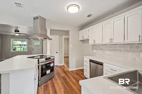 408 La Rose Dr, Mobile, AL 36609 photo 7