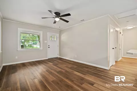 408 La Rose Dr, Mobile, AL 36609 photo 2