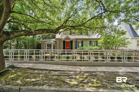 1159 Palmetto St, Mobile, AL 36604