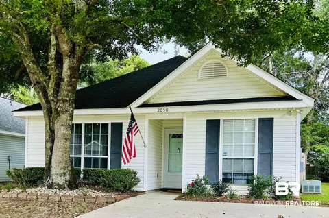 2050 Laurel Oak Ct, Mobile, AL 36695