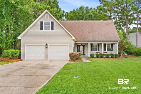 30648 Pine Ct, Spanish Fort, AL 36527