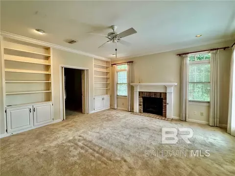 3932 Mcgregor Ct, Mobile, AL 36608 photo 2