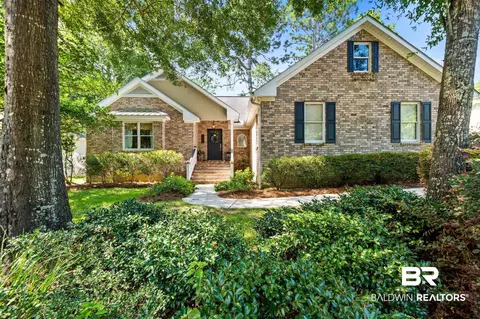 26 Echo Ln, Fairhope, AL 36532