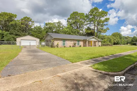 4000 Shana Dr, Mobile, AL 36605