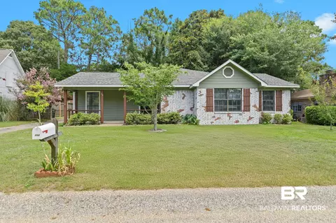 113 N Sandlewood Cir, Daphne, AL 36526