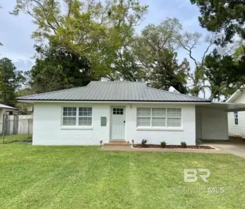 404 W Orange Ave, Foley, AL 36535