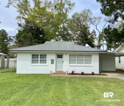 404 W Orange Ave, Foley, AL 36535