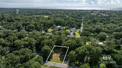 54 S Ingleside St, Fairhope, AL 36532