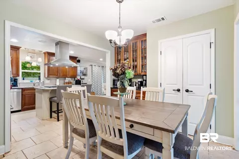 558 Stuart St, Daphne, AL 36526 photo 8