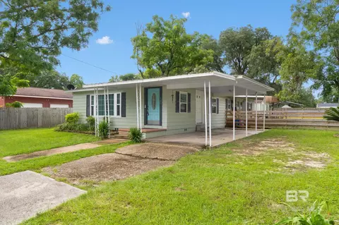 605 Nix Rd, Pensacola, FL 32506