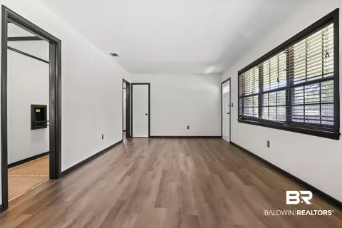 70 N Park Ave, Mobile, AL 36608 photo 10