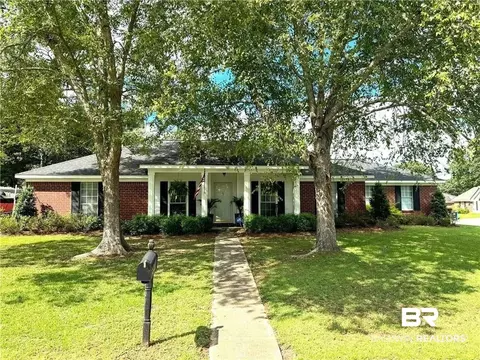 9460 S Seven Hills Curv, Mobile, AL 36695