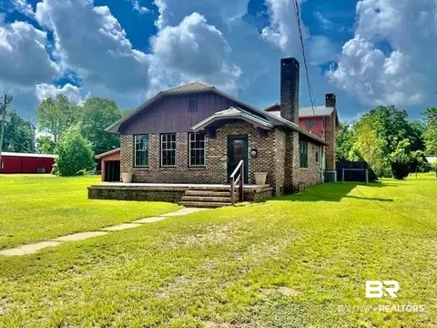 505 W Nashville Ave, Atmore, AL 36502