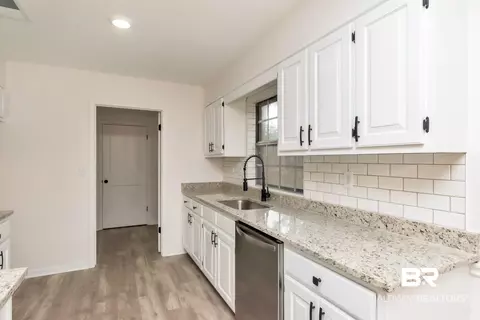 6137 Coronado Dr, Mobile, AL 36693 photo 10