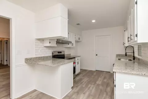 6137 Coronado Dr, Mobile, AL 36693 photo 13