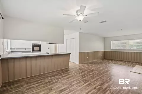 3325 Lacoste Rd, Mobile, AL 36618 photo 7