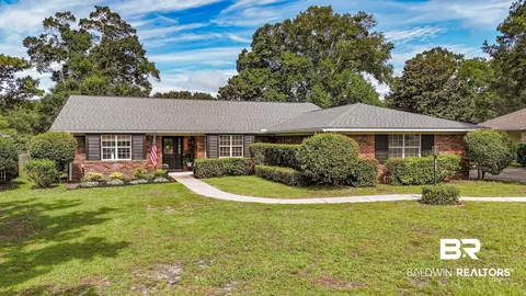 1413 E Fairway Dr, Gulf Shores, AL 36542