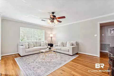 2908 Thornhill Dr, Mobile, AL 36606 photo 3