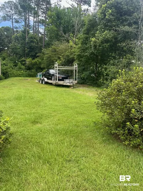 424 Elberta Loop, Lillian, AL 36549