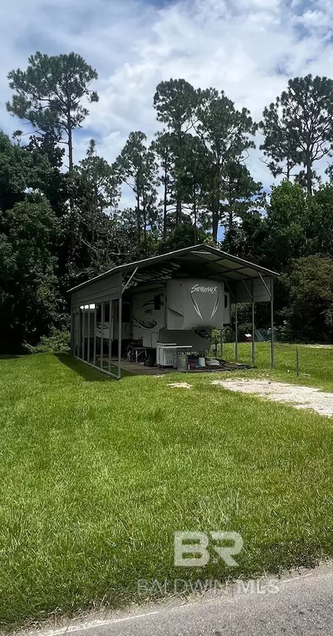 425 Elberta Loop, Lillian, AL 36549 photo 1
