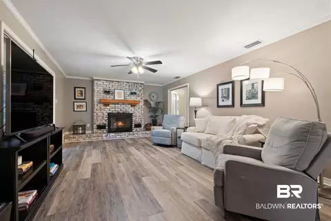 4051 E Canal Cir, Mobile, AL 36619 photo 5