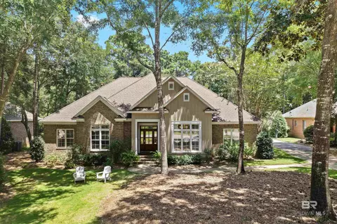 303 Cumberland Rd, Fairhope, AL 36532