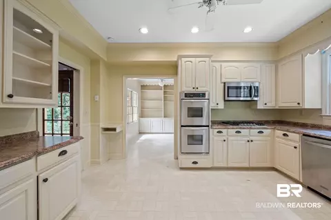 3901 S Mcgregor Ave, Mobile, AL 36608 photo 17