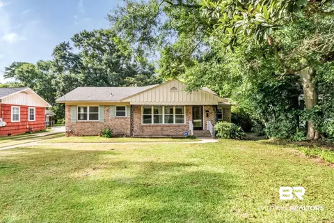 1906 Old Shell Rd, Mobile, AL 36607 photo 2