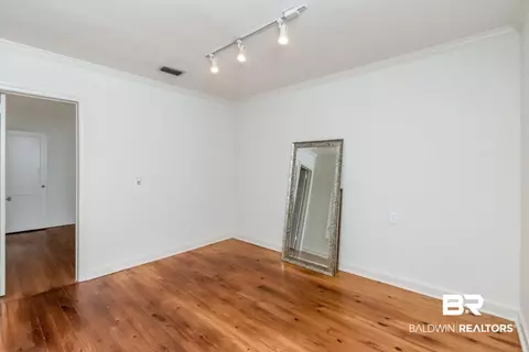 1906 Old Shell Rd, Mobile, AL 36607 photo 13