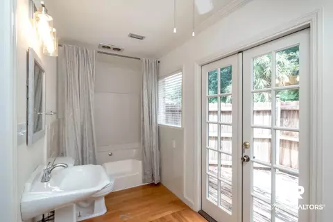 1906 Old Shell Rd, Mobile, AL 36607 photo 24