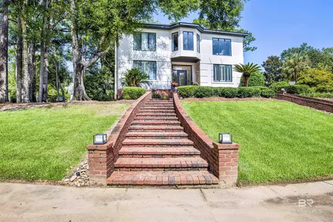 115 Mcintosh Bluff Rd, Fairhope, AL 36532