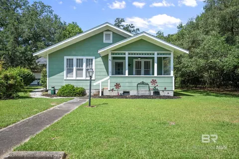 801 Hand Ave, Bay Minette, AL 36507