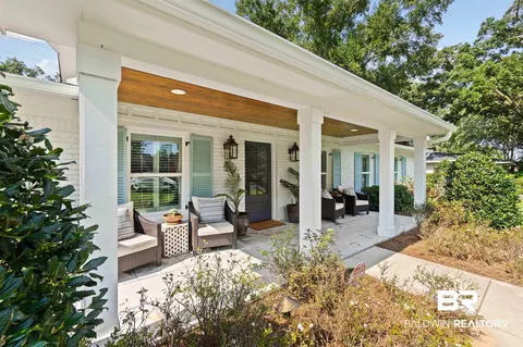3808 N Claridge Rd, Mobile, AL 36608 photo 4