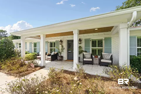 3808 N Claridge Rd, Mobile, AL 36608 photo 3