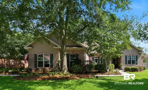 519 Cromwell Ave, Fairhope, AL 36532