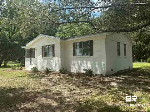 23697 Us Highway 90, Robertsdale, AL 36567