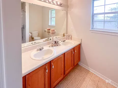 Bath - 13255 Pointer Dr, Foley, AL 36535 photo 1 of 3