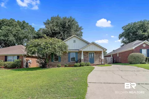7715 Avery Ln, Daphne, AL 36526