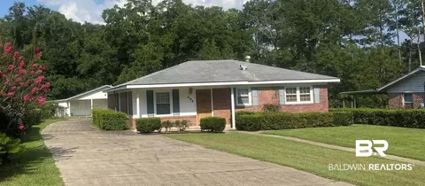 404 N Forest Hill Dr, Brewton, AL 36426