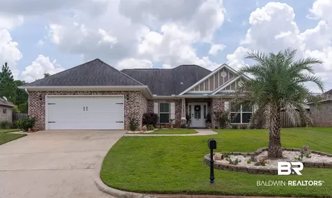 3168 Bellingrath Dr, Foley, AL 36535