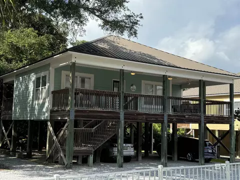 7544 Wenzel Rd #B6, Foley, AL 36535
