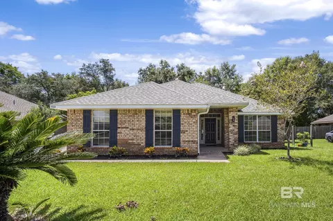 9814 Woolrich Ave, Fairhope, AL 36532