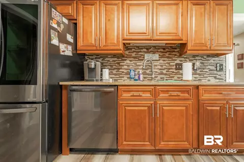 7580 S Meadows Dr, Mobile, AL 36619 photo 10