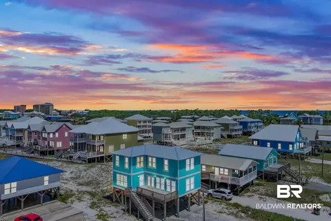 311 Boykin Ct S, Gulf Shores, AL 36542