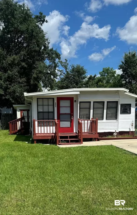 543 Buena Vista Dr, Lillian, AL 36549