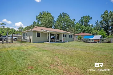 308 6th Ave, Atmore, AL 36502